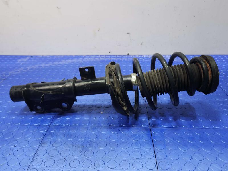 2015 Chevrolet Camaro Strut Assembly