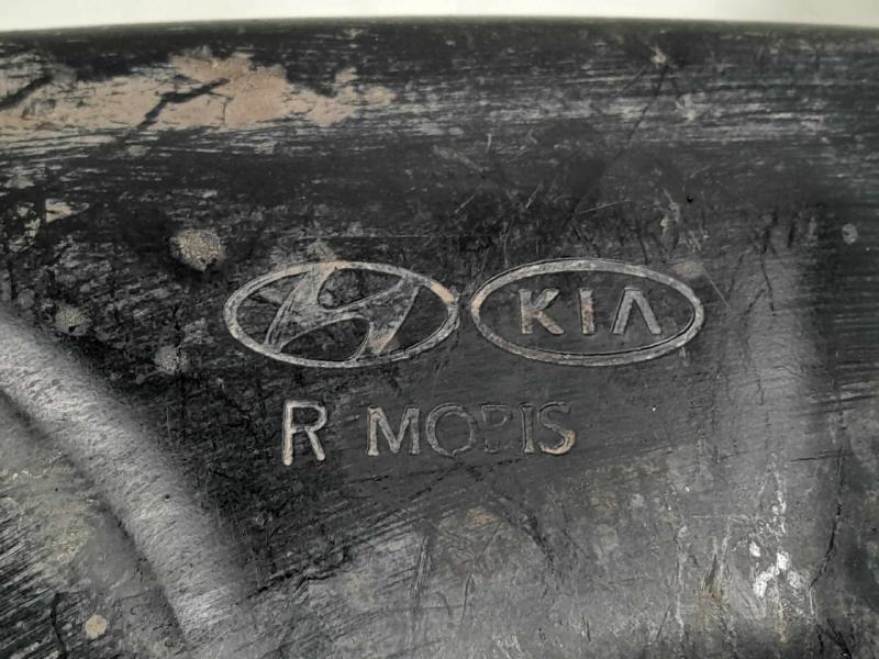 2016 - 2020 Kia Sorento Front Lower Control Arm RH Passenger Side OEM 54501C6000