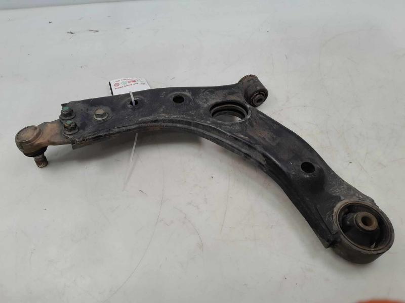 2016 - 2020 Kia Sorento Front Lower Control Arm RH Passenger Side OEM 54501C6000