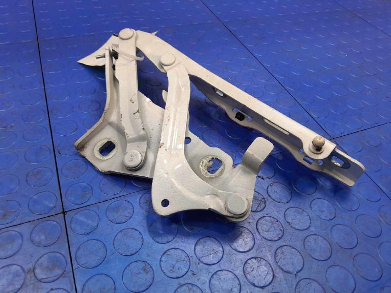 2018 Audi A4 Hood Hinge