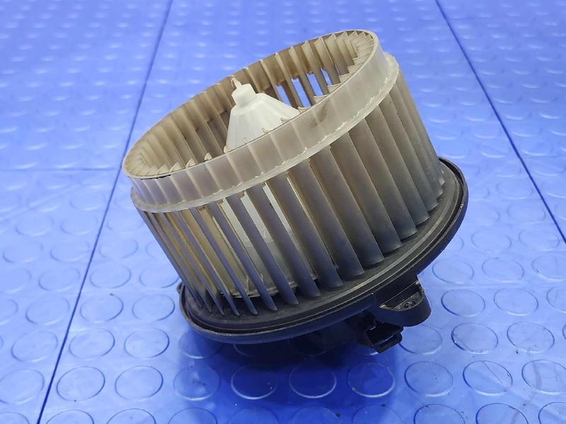 2011 Buick LaCrosse Blower Motor