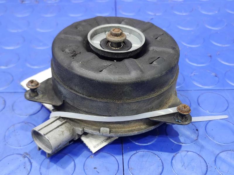 2010-2015 Toyota Prius Cooling Fan Motor Left Driver Side OEM 1636337020