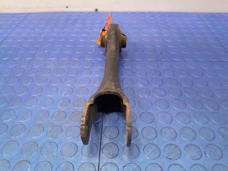 2015 Chrysler 200 Lower Control Arm Rr
