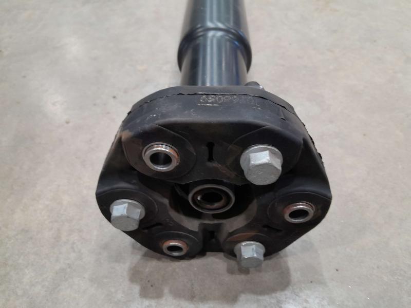 2018 Maserati Ghibli 3.0L RWD Rear Driveshaft Propeller Shaft Assembly OEM 670039453