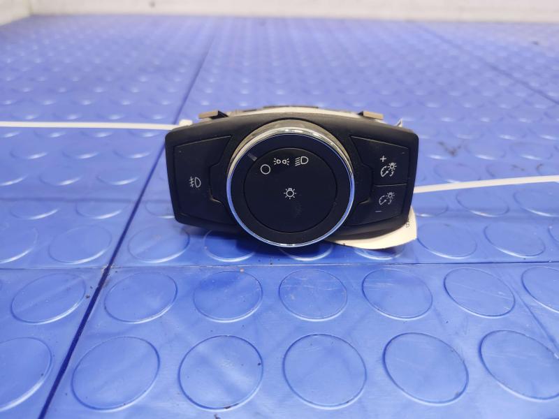 2015 Ford Transit Connect Headlight Switch (Dash Mtd)