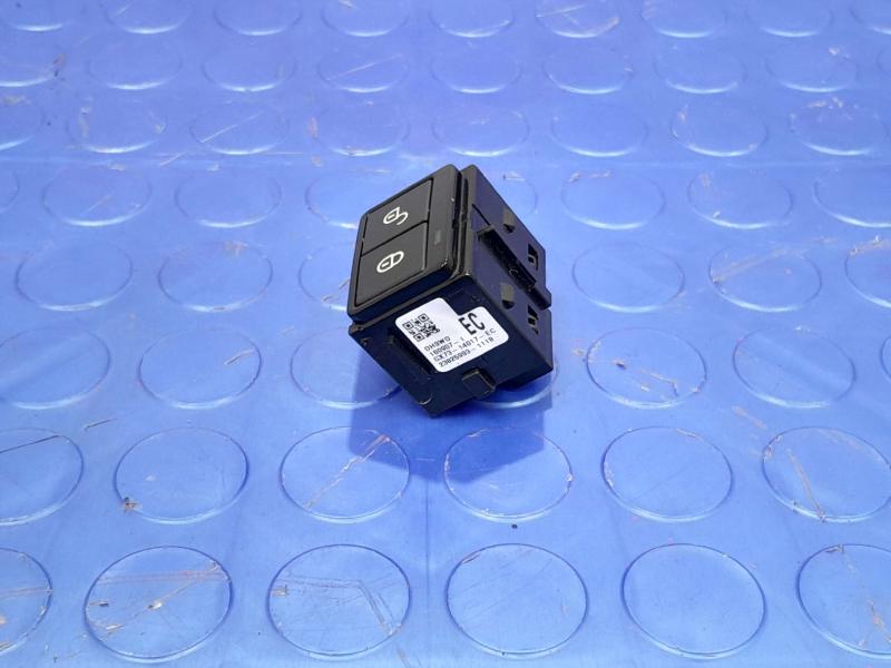 2017-2019 Jaguar XE Driver Door Lock Control Switch Genuine OEM T2H4025