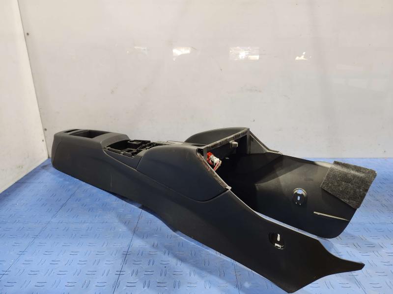 2016 Audi A3 Front Console