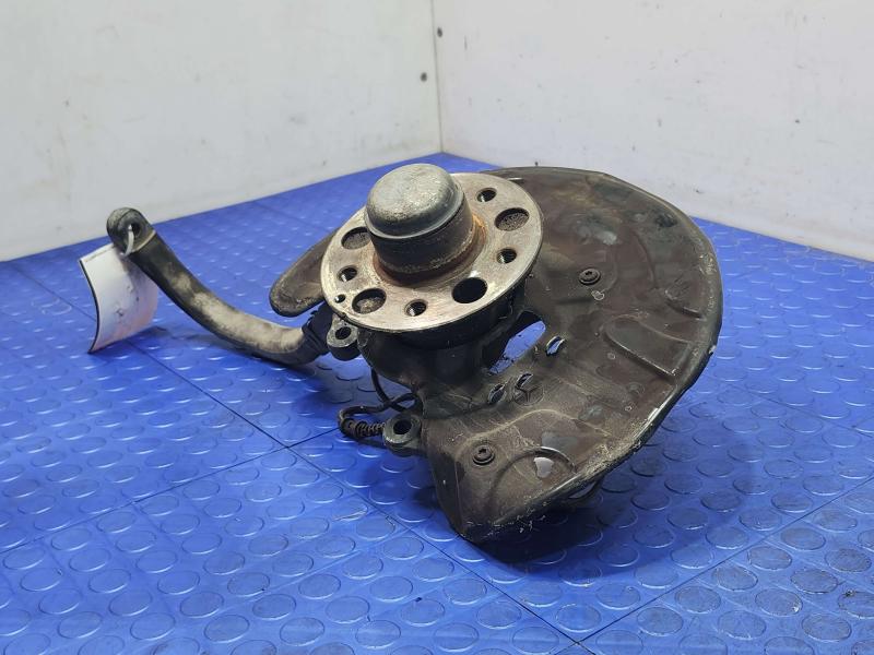 2006 Mercedes CLS-Class Spindle Knuckle Front