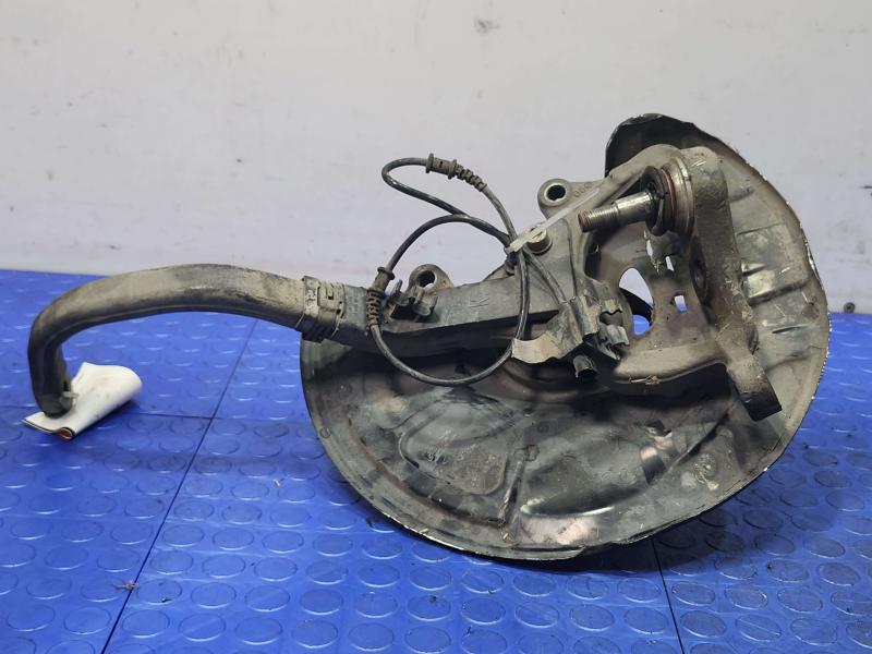 2006 Mercedes CLS-Class Spindle Knuckle Front