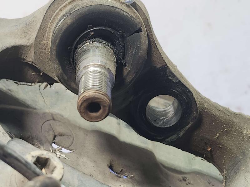 2006 Mercedes CLS-Class Spindle Knuckle Front
