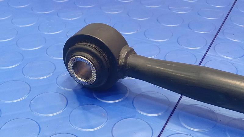 2015 Lexus ES 350 Lower Control Arm Rr