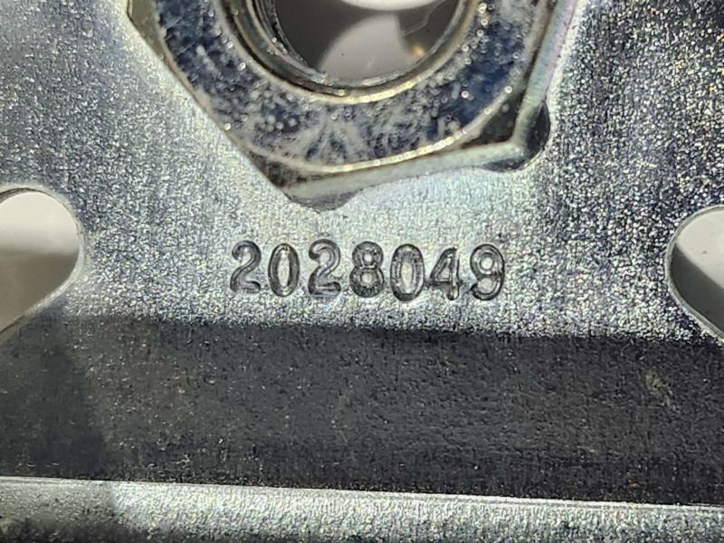 2015 Jeep Grand Cherokee Rear Seat Belt