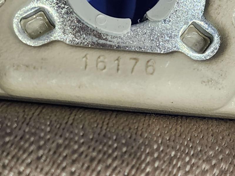 2015 Jeep Grand Cherokee Rear Seat Belt