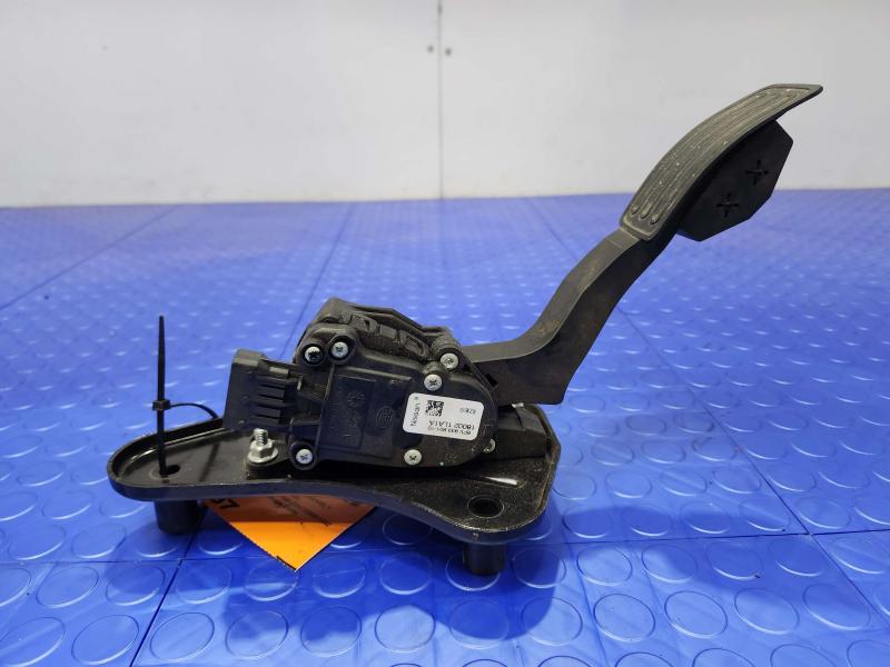 2011 Infiniti QX56 Pedal Assembly