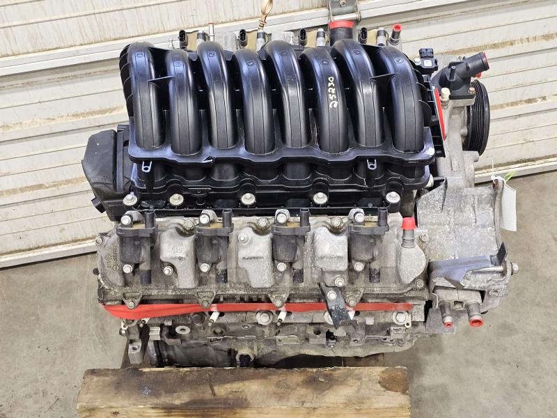 2015 Chevrolet Tahoe Engine Assembly/Motor