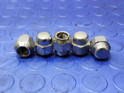 2015 Nissan Leaf Lug Nuts