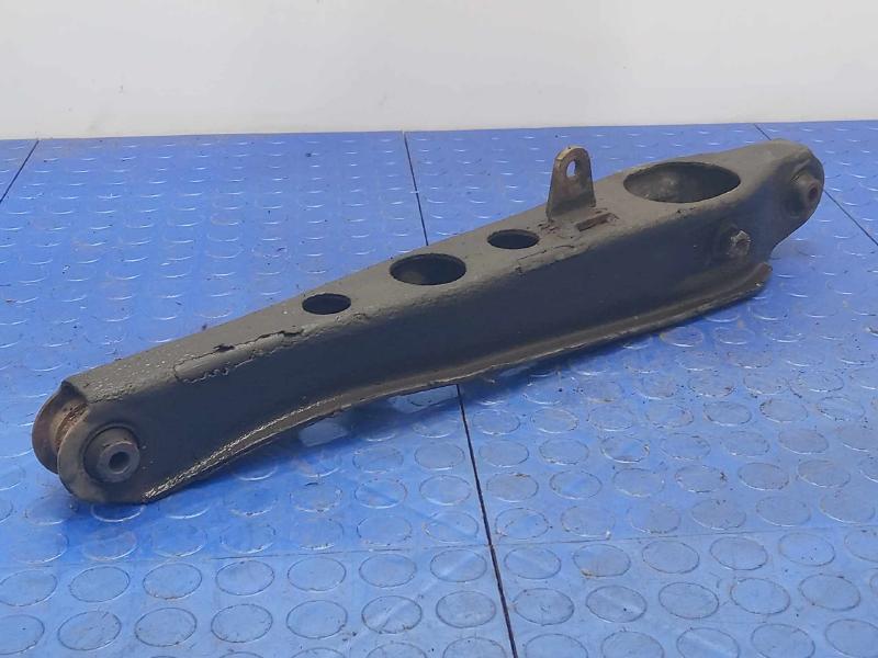 2001 Honda CR-V Lower Control Arm Rr