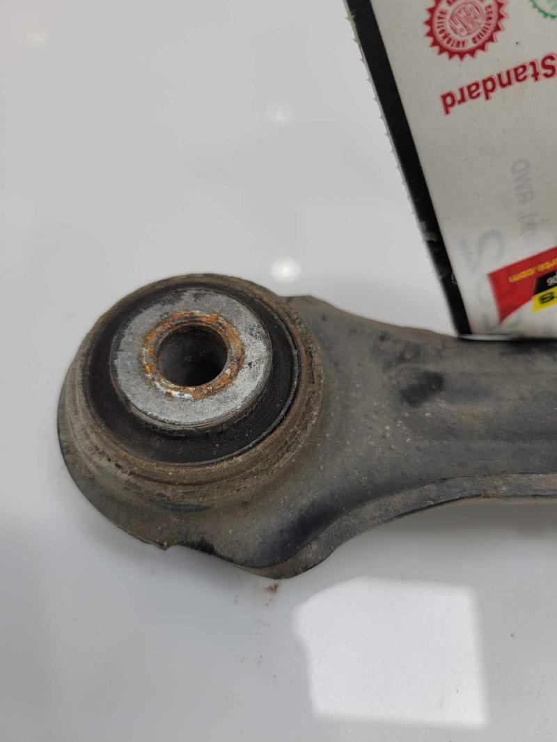 2014 Chrysler 300 Upper Control Arm Rear