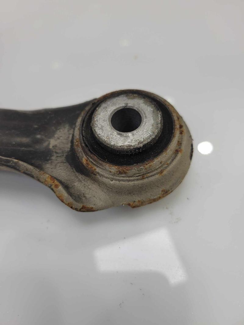 2014 Chrysler 300 Upper Control Arm Rear
