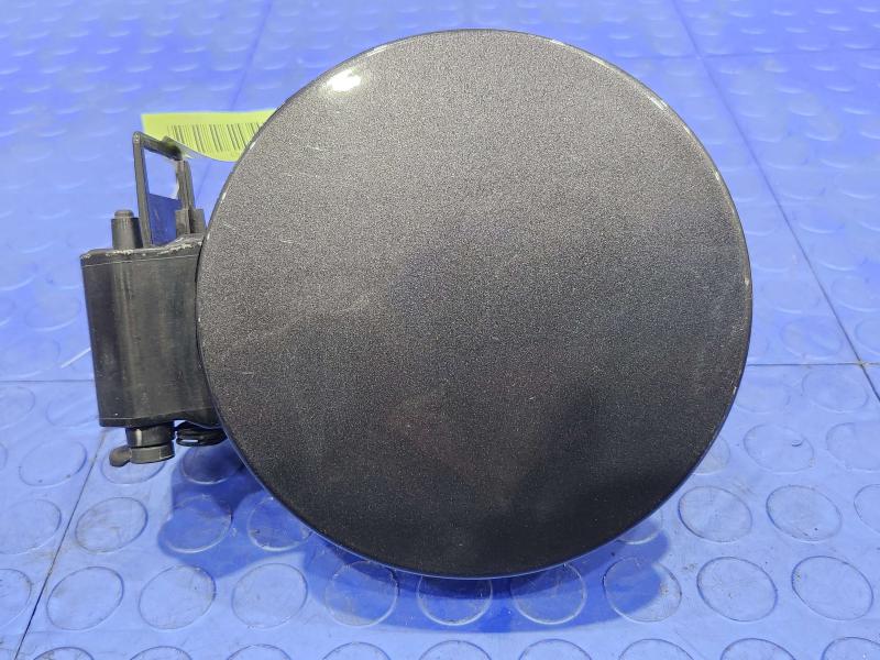 2015 GMC Yukon XL Fuel Tank Door