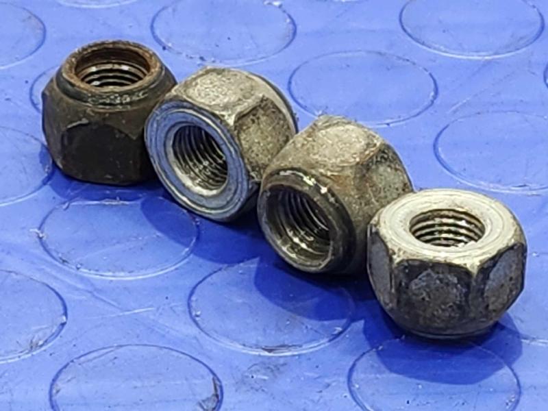 2014 Nissan Versa Lug Nuts