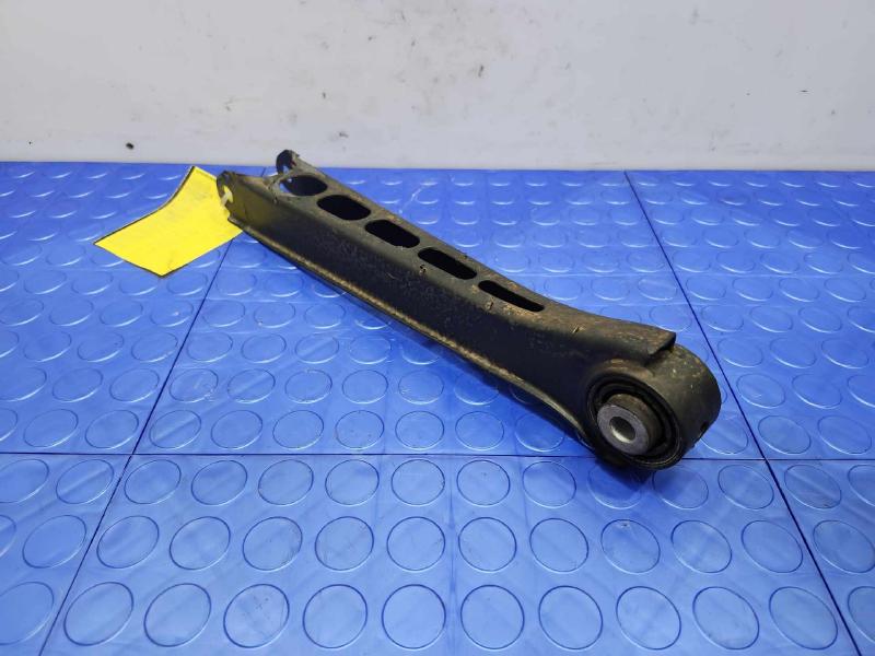 2014 Cadillac CTS Lower Control Arm Rr