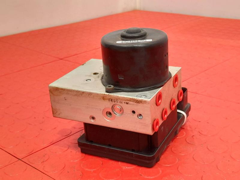 2006 Nissan Pathfinder Anti-Lock Brake Parts