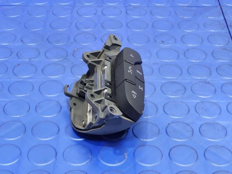 2012 GMC Yukon Combination Switch