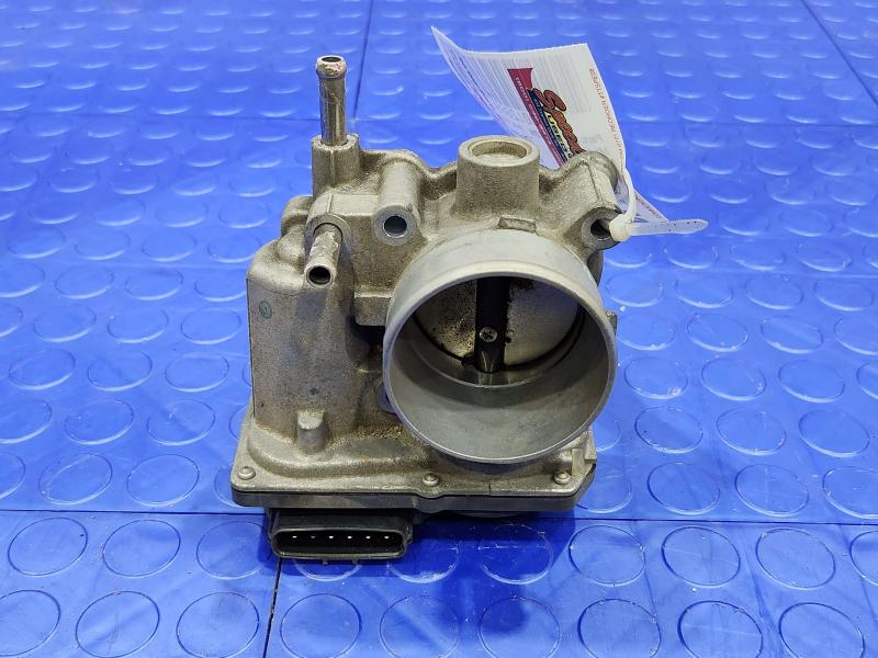 2013 Toyota Prius Throttle Body/Valve Assy