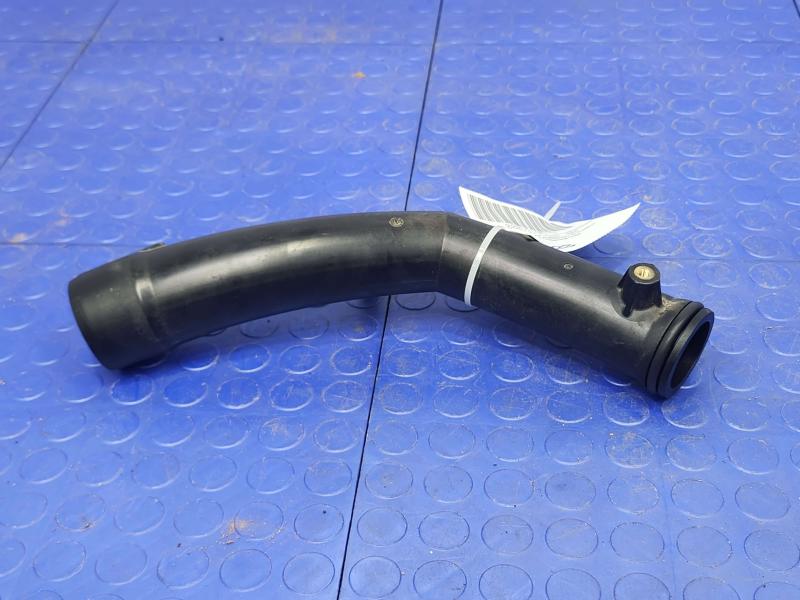2017 Mercedes C-Class Intercooler Pipe