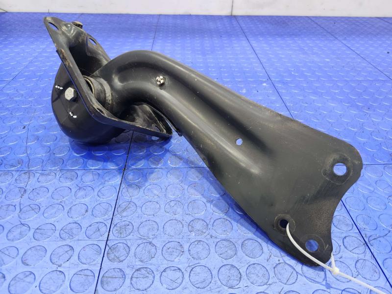 2020 Volkswagen Passat Lower Control Arm Rr