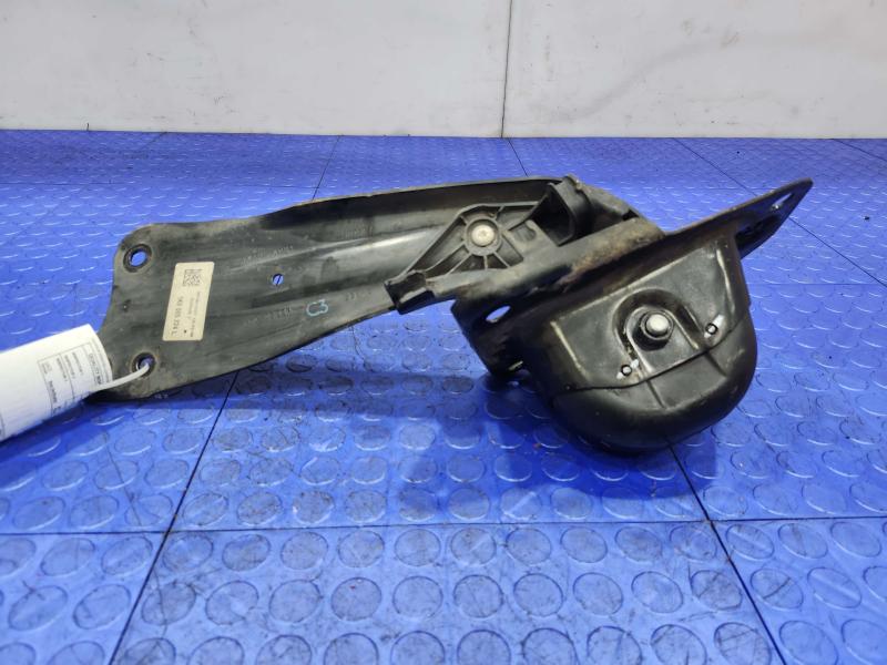 2020 Volkswagen Passat Lower Control Arm Rr