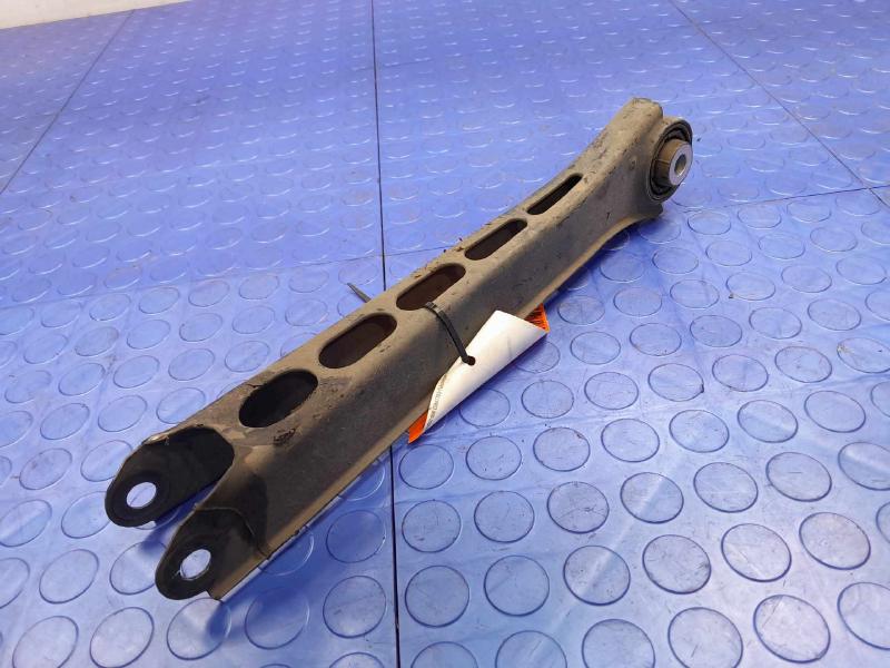 2013 Cadillac ATS Lower Control Arm Rr