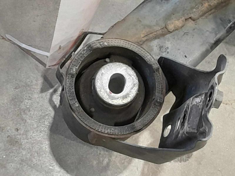 2016 Subaru Legacy Crossmember/Cradle/Undercarria
