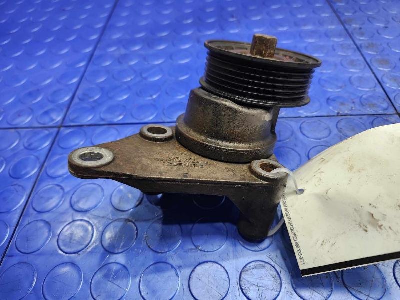 2005 Chevrolet Silverado 1500 Engine Belt Tensioner