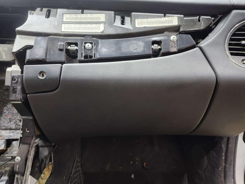 2006 Mercedes CLS-Class Glove Box