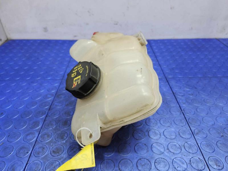 2014 Ford Fusion Coolant Recovery Bottle