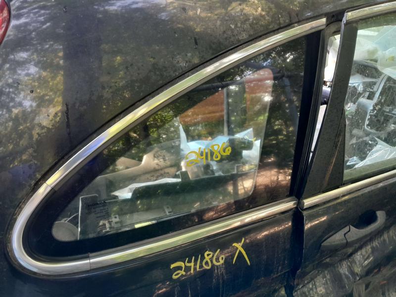 2007-2011 Honda CR-V Quarter Glass Right Passenger Side w/o Tint OEM 73511SXSA11 ,RH