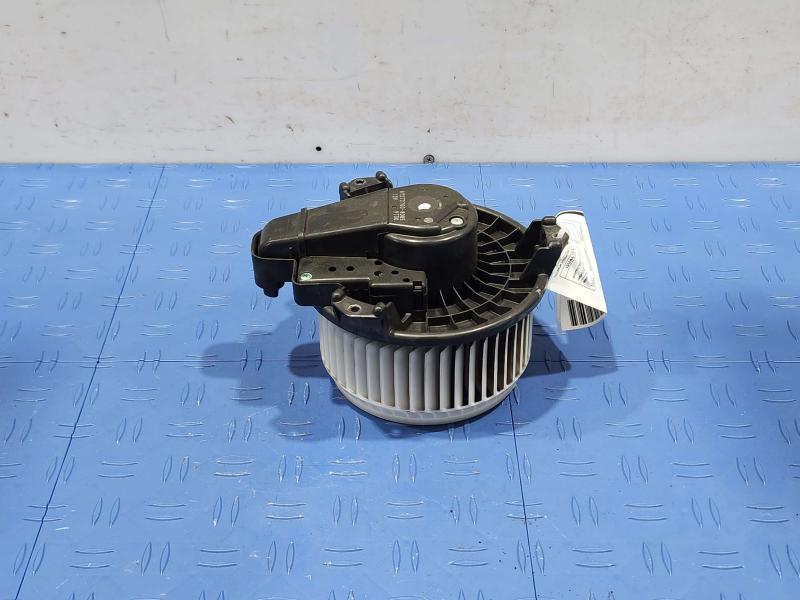 2017 Toyota Corolla Blower Motor