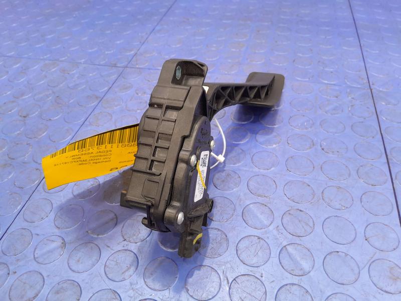 2013-2018 Nissan Altima Accelerator Pedal Assembly OEM 180023TA0B