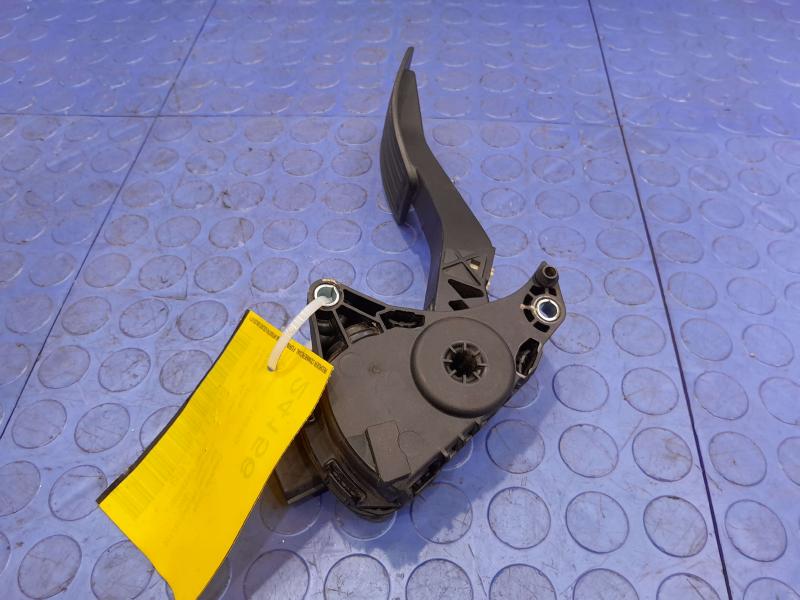 2013-2018 Nissan Altima Accelerator Pedal Assembly OEM 180023TA0B