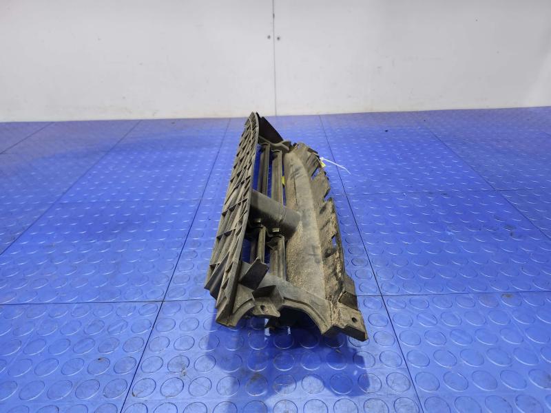 2015-2017 Chrysler 200 Front Radiator Shutter Assembly Genuine OEM 68200289AC