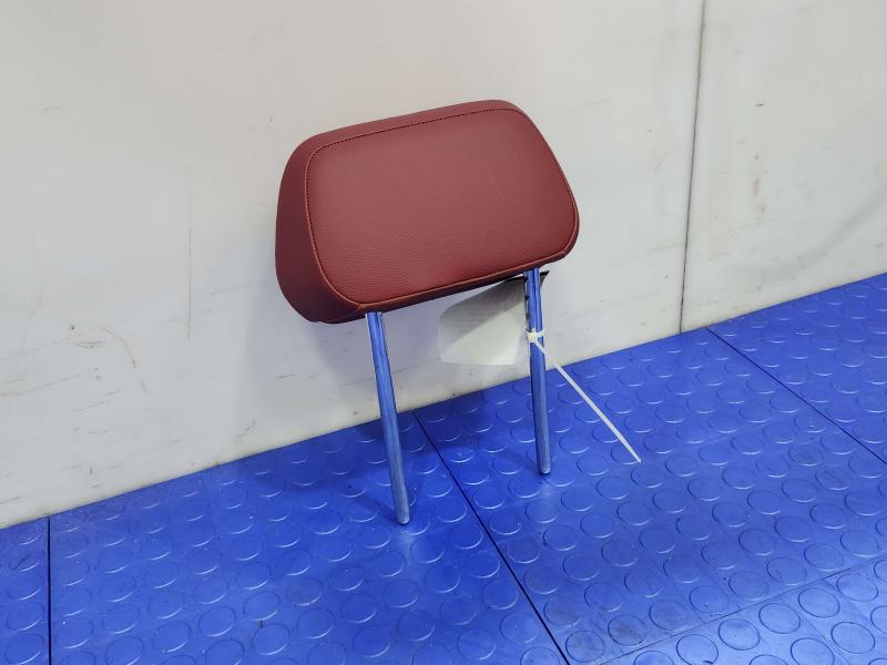 2018 Alfa Romeo Giulia Headrest