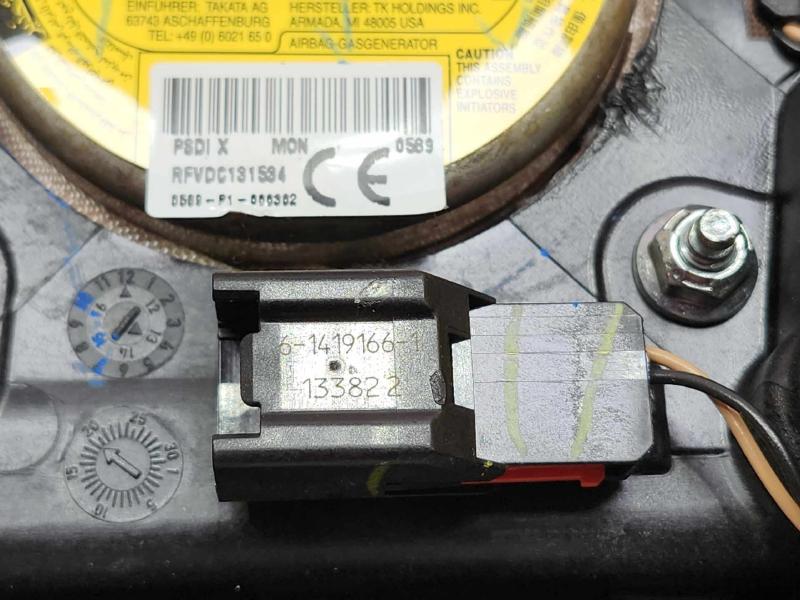 2013-2014 Ford Fusion Driver Steering Wheel Air Bag Black OEM DS7Z78043B13AB