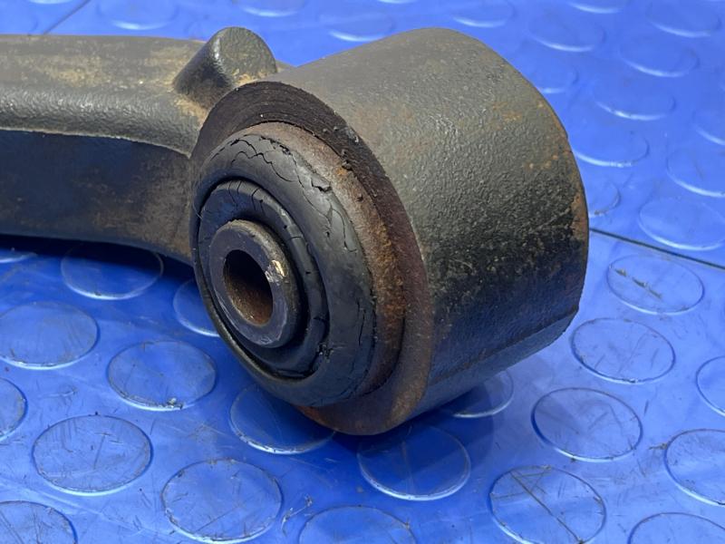 2002-2007 Jeep Liberty Front Lower Control Arm RH Passenger Side OEM 52088636AE