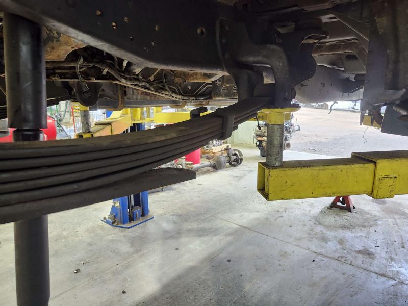 2008 Ford F-250 Super Duty Leaf Spring Rear