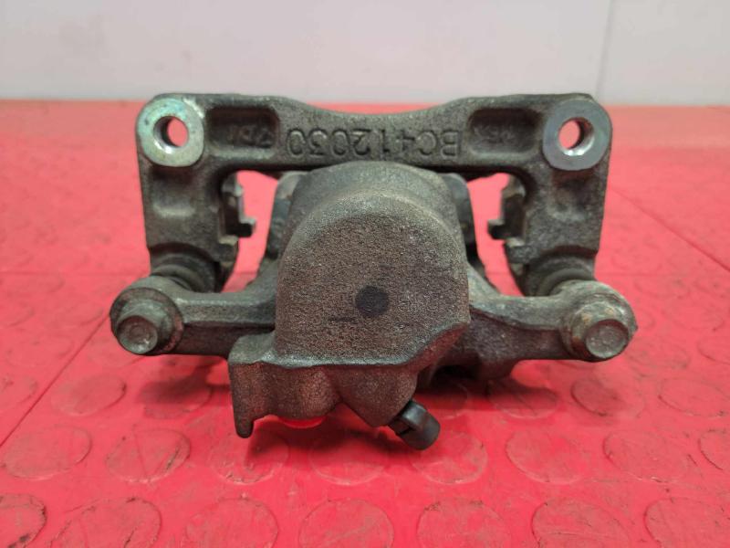 2008 Saturn Vue Caliper