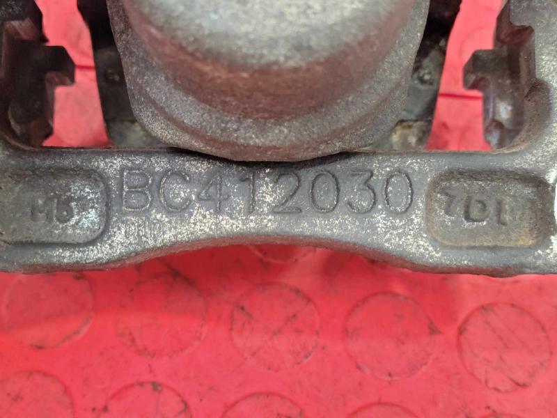 2008 Saturn Vue Caliper