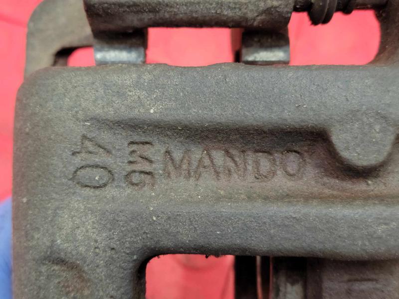 2008 Saturn Vue Caliper