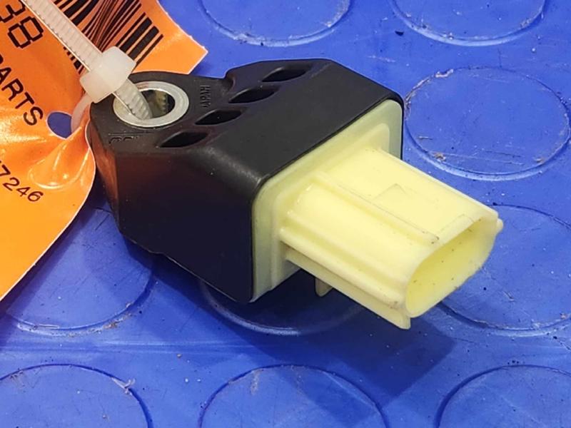 2014 Toyota Prius Misc Ebay Parts